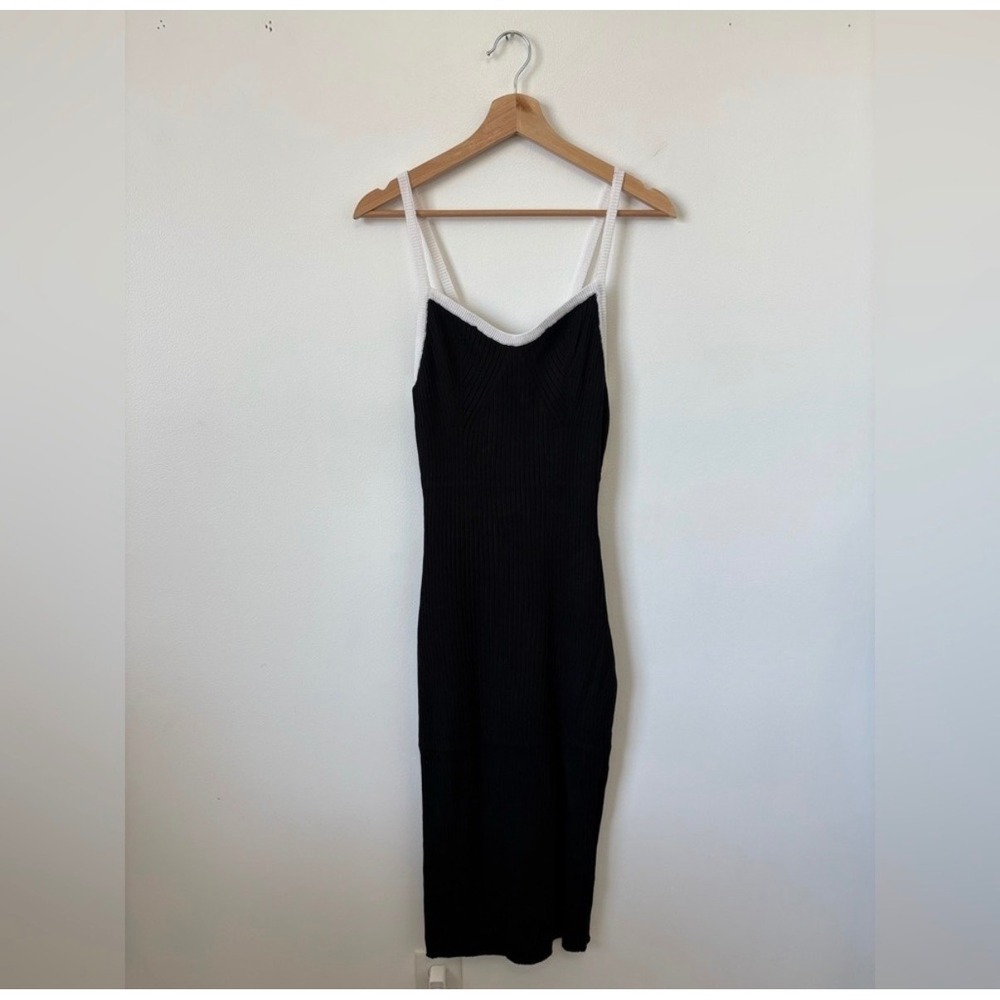 Jolie & Joy Slim Fit Maxi Dress – Black with White Trim‎ – Size Medium